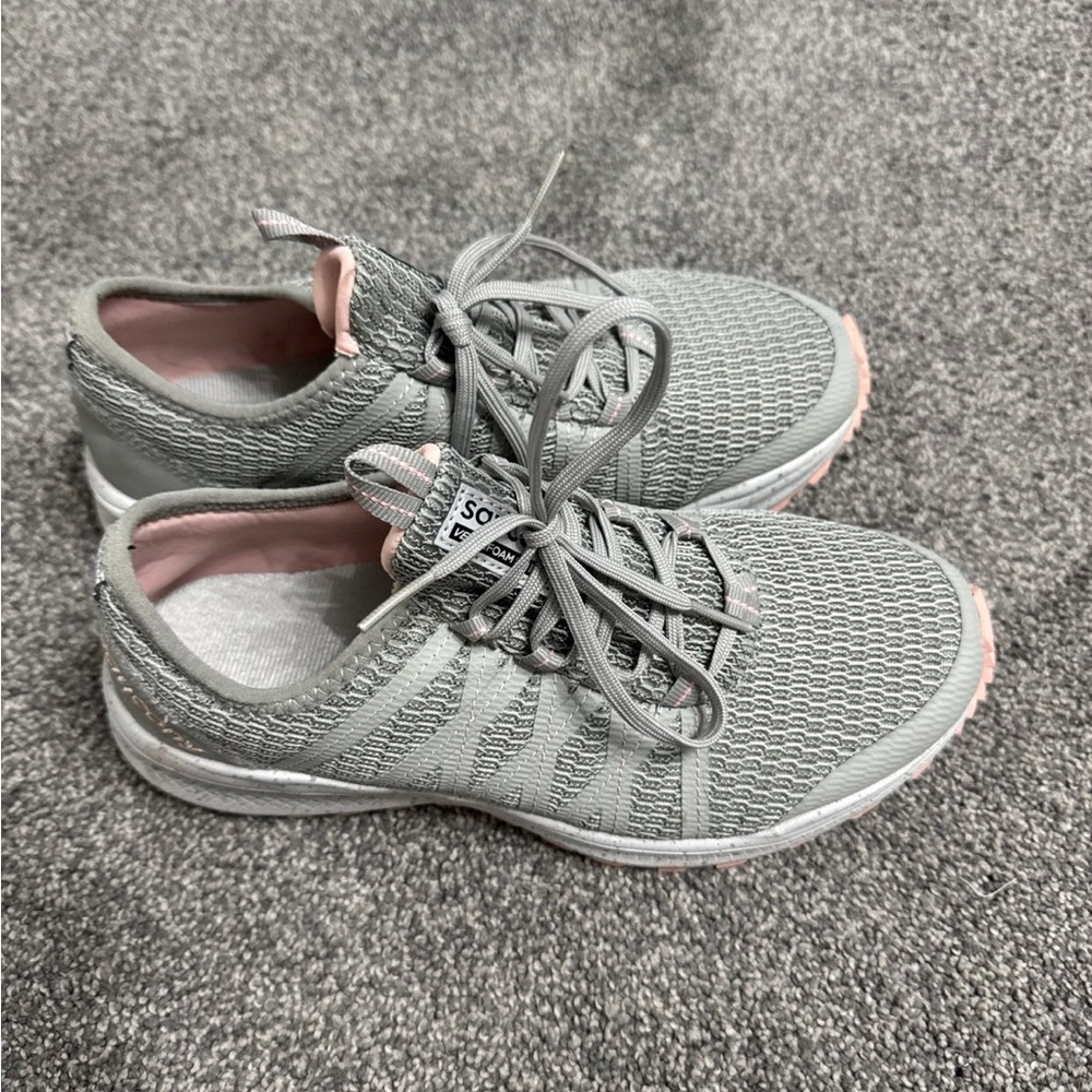 Saucony VersaFoam Shift 7.5